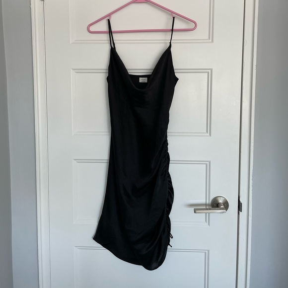 Sold - Picture 2 of 7